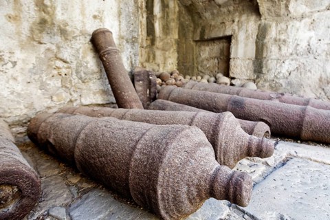 Cannons, cannon barrel, guns, old, rusted, Neratzia fortress, also Nerantzia, castle, first