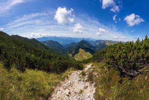 Hiking trail on the Braunedlkogel, Postalm, Osterhorn Group, Salzkammergut, Province of Salzburg,