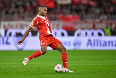 Jonathan Tah FC Bayern Munich FCB (04) Action at the ball Allianz Arena, Munich, Bayern, Germany