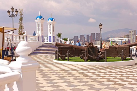 View of Balcon del Mediterraneo, observation deck, Benidorm, Costa Blanca, Spain