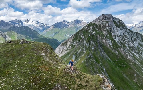 Female hiker in the Hohe Tauern, East Tyrol, Austria