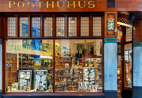 The Posthumus Shop, stationery boutique, shop façade with decorative stamp motifs, St. Luciensteeg,