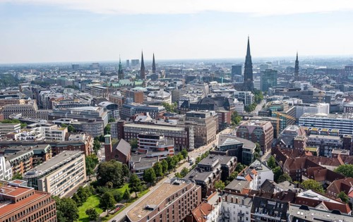 City view, view over Hamburg city centre with church towers and town hall tower, from the tower of