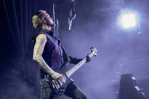 Ilja John Lappin, bass player, Mono Inc., Dark-Rock Band, D, live on Live 2025 Tour at