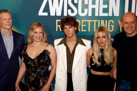 Director Josh Boone, producer Flavia Viotti, Mason Thames, Mckenna Grace and Robert Kulzer at a fan