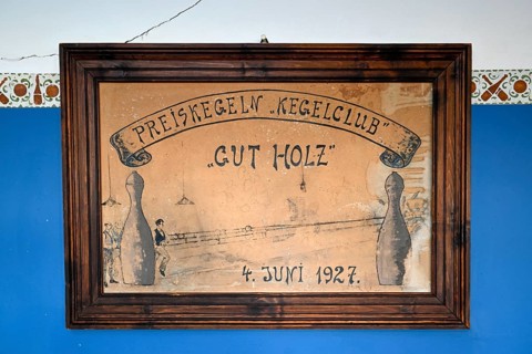 Shield Kegel-Club Gut Holz von 1927, Kolmanskuppe, near Lüderitz, Karas Region, Namibia