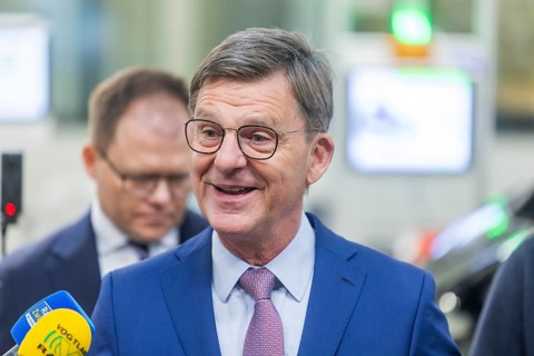Thomas Edig, VW Sachsen Head of Human Resources, during his visit to the Volkswagen vehicle plant