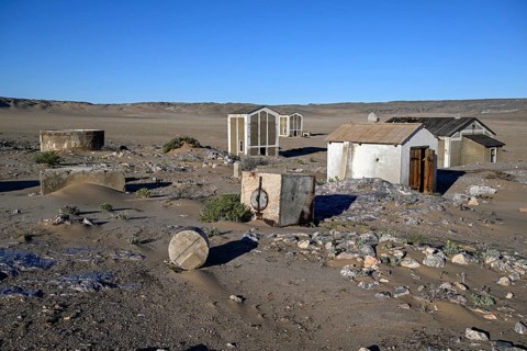 Alte Gebäude in Grillenthal, einst Versorgungsstation für Frischwasser, Diamentensperrgebiet, bei