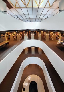 Philologische Bibliothek der Freien Universität Berlin, auch Berlin Brain genannt weil das Gebäude