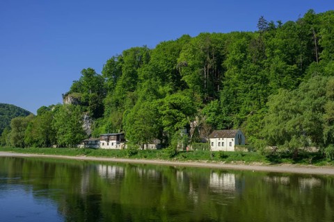 Einsiedelei Klösterl, Schifffahrt Donaudurchbruch, Kelheim, Bayern, Deutschland