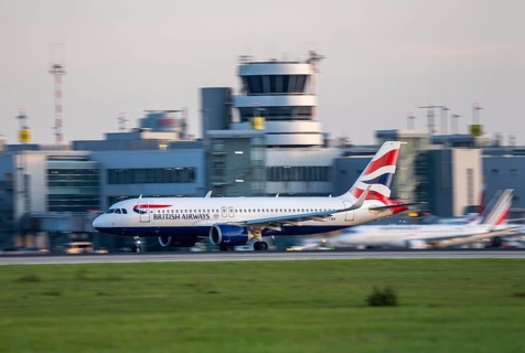 British Airways Airbus A320Neo, beim Start auf dem Flughaben Düsseldorf, DUS, Nordrhein-Westfalen,