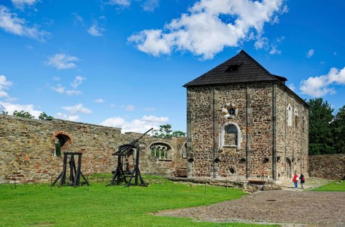 Double chapel, Staufer imperial palace in the Romanesque style, castle complex and fortifications,