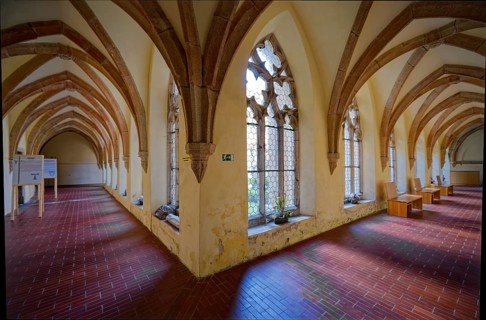 Cloister of the former Franciscan monastery Eger, branch of the Franciscan order, monastery church,