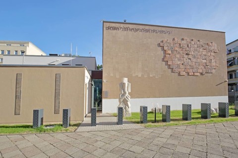 New synagogue built in 2023 with wall mosaic by Wolfgang Rossdeutscher, Jewish, Wailing Wall,