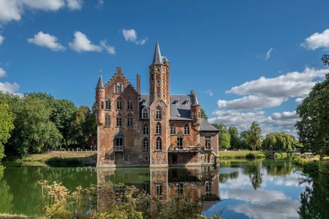 15th century neo-Gothic Wissekerke Castle, Kasteel van Wissenkerke in the village Bazel near