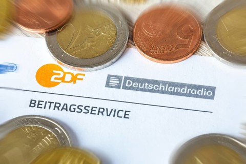 Symbolic image of the licence fee: close-up of a letterhead with the ARD, ZDF and Deutschlandradio