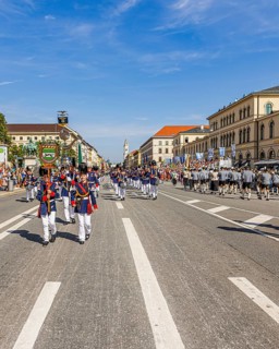 Historic citizens' guard from Mittelbiberach, traditional traditional costume and marksmen's