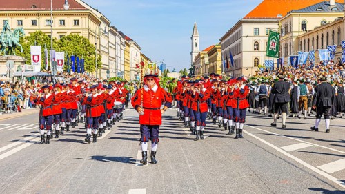 Marching band of the Teisnach volunteer fire brigade in Lower Bavaria, traditional traditional