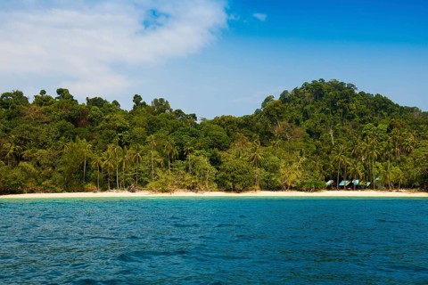 White sandy beach, Sunrise Beach, Koh Kradan, Hat Chao Mai National Park, Trang Province, Southern