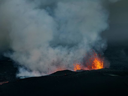 Lava, lava field, ash cloud, volcanic eruption, Sundhnúkur crater chain, July 2025, Reykjanes