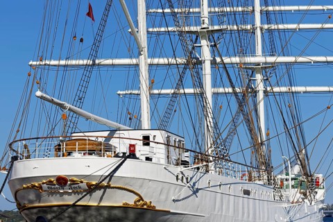 Gorch Fock, also Gorch Fock I, built in 1933 by Blohm & Voss for the Reichsmarine, named after the