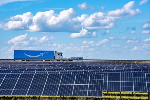 86, 5 MW peak ground-mounted photovoltaic systems, by RWE, with over 141, 000 solar modules, on a