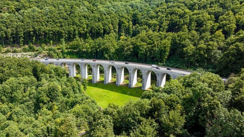Todsburg bridge, A8 federal motorway near Mühlhausen im Täle. Albaufstieg in the course of the A8