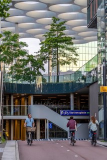 Entrance and exit to the central bicycle car park at Stationsplein, the largest bicycle car park in