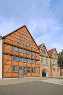 Half-timbered houses, brick building, gatehouse, passageway, Schlachtermarkt, Schwerin,