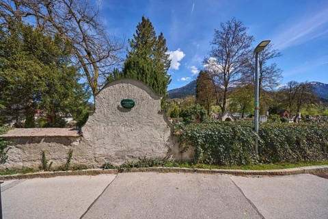 Cemetery Am Anger, old cemetery, wall, footpath, lantern, trees, blue sky, cumulus clouds,