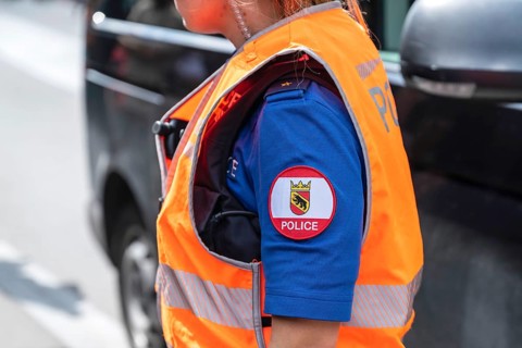 Policewoman Police Cantonal Police Bern, Interlaken, Canton of Bern, Switzerland