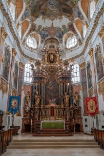 Baroque high altar from 1718 in St Martin's Church, Biberach an der Riß, Baden-Württemberg, Germany