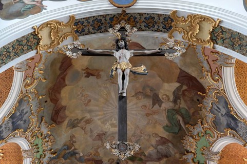Jesus cross in the altar area, St Martin's Church, Biberach an der Riß, Baden-Württemberg, Germany