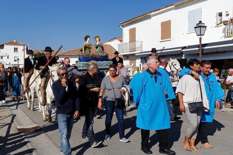 Pilgrimage, procession in honour of the Virgin Mary, statue of the Virgin Mary,