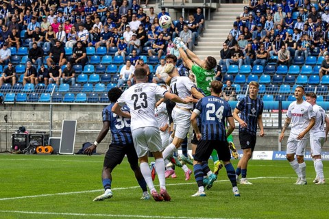 Football 3rd division, 2025/26 season, matchday 1: Waldhof Mannheim v SC Verl***Lucien Hawryluk
