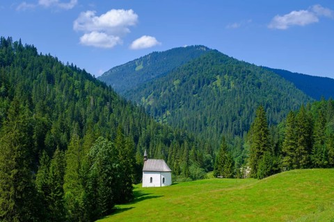 Maria Hilf Chapel, Valeppstraße, near Valepp, Schliersee Mountains, Upper Bavaria, Bavaria, Germany