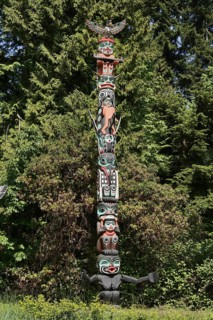 Totem Pole, Ga'akstalas Totem Pole, Stanley Park, Vancouver, British Columbia, Canada