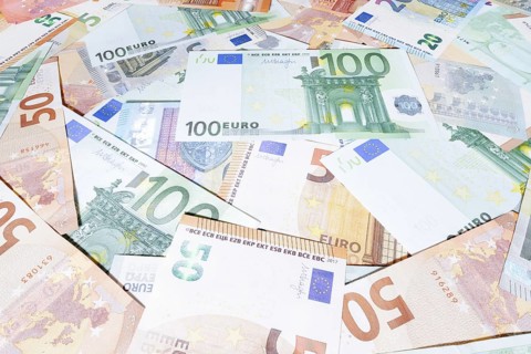 Various euro banknotes