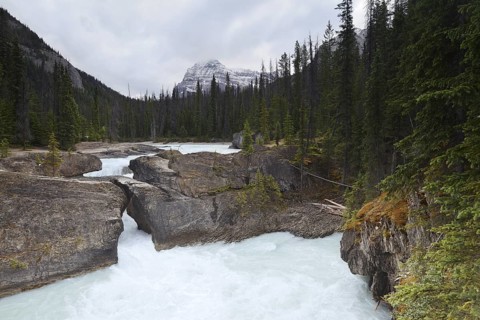Natural Bridge, Kicking Horse River, Yoho National Park, British Columbia, Canada
