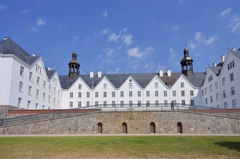 Plön Castle, Fielmann Academy, Plön, Holstein Switzerland nature park Park, Schleswig-Holstein,