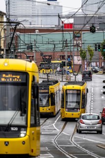 Ruhrbahn tram, on Altendorfer Straße, intersection Helenenstraße, in Essen, rush hour, traffic,