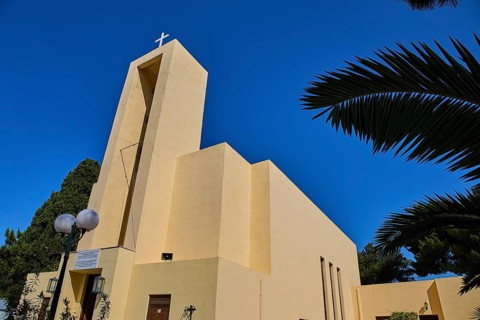 Church of Saint Francis, Church of Saint Nicholas, Agios Nikolaos, Modern church with cross and