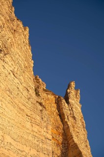 Étretat, sea, steep coast, cliffs, chalk cliffs, alabaster coast, La Côte d'Albâtre, evening mood,
