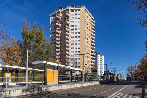 Romeo skyscraper designed by architects Hans Scharoun and Wilhelm Frank. The building is part of