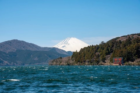 View of Lake Ashi with Mount Fuji volcano and peace torii from Hakone Shrine, Hakone, Japan