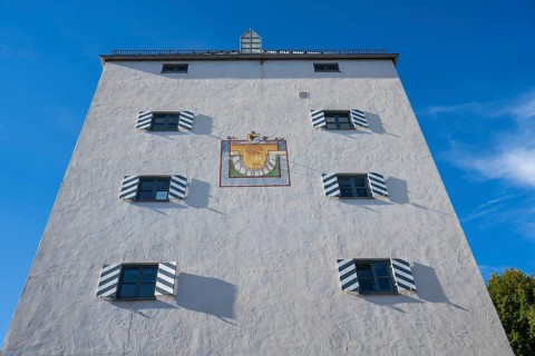Franzmühle, Fassade mit Sonnenuhr, Bad Tölz, Upper Bavaria, Bavaria, Germany