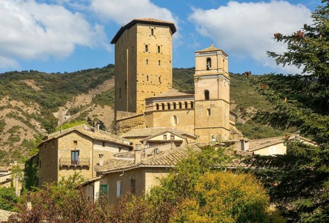 Historic castle and church medieval village of Biel, Cinco Villas, Zaragoza province, Aragon, Spain