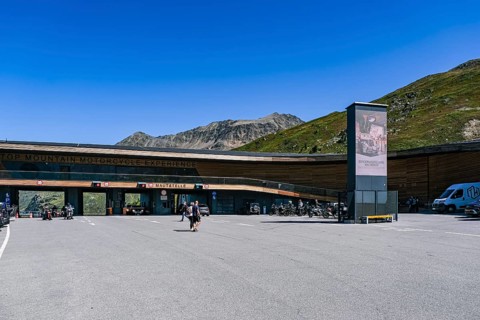 Toll station and rest area, so-called Top Mountain Crosspoint, at Timmelsjoch in Hochgurgl, Gurgl,