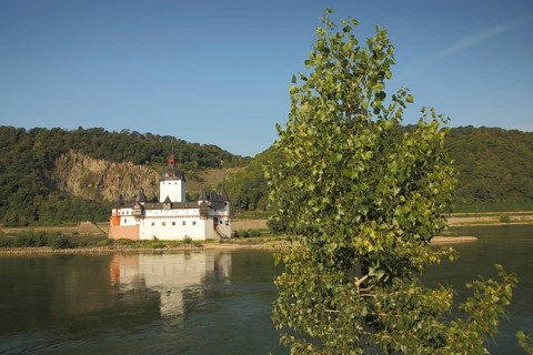 Pfalzgrafenstein Castle built 14th century, Rhine island, Rhine, landscape, cliffs, banks of the