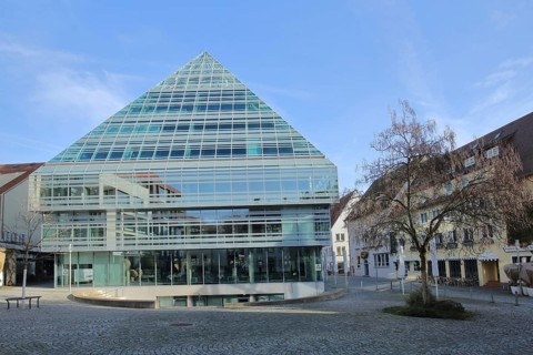 Modern Central Library, glass building with stained glass window and pyramid, Theodor Pfizer Platz,